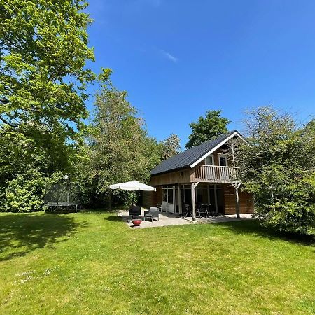 Tofino, Een Comfortabel Vakantiehuis Naast Een Bos En Zwemmeer Villa Gasselte Luaran gambar
